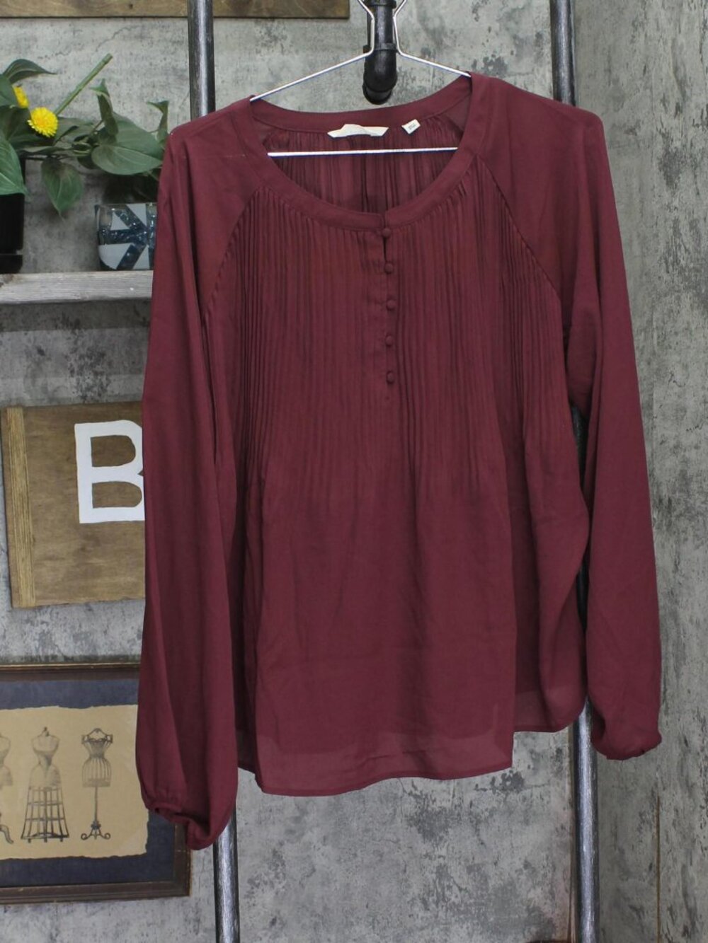 Me By Jennie Garth Womens Alberta Pleated Blouse Shirt Top Blackberry Red L